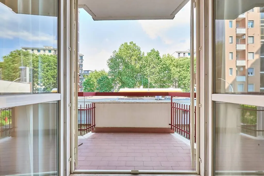 Lugano Suite - Free Internet And Netflix Milano 0*,